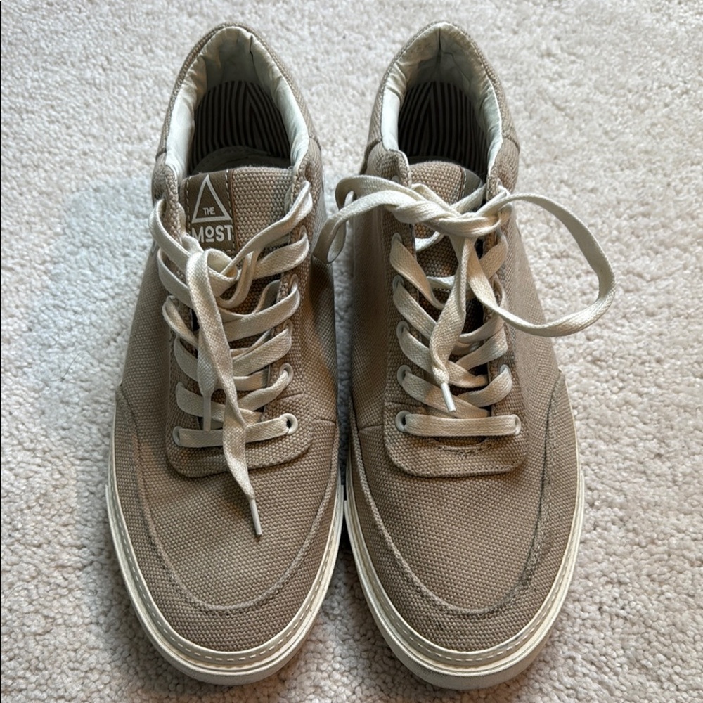 Bershka Men's Tan Sneakers